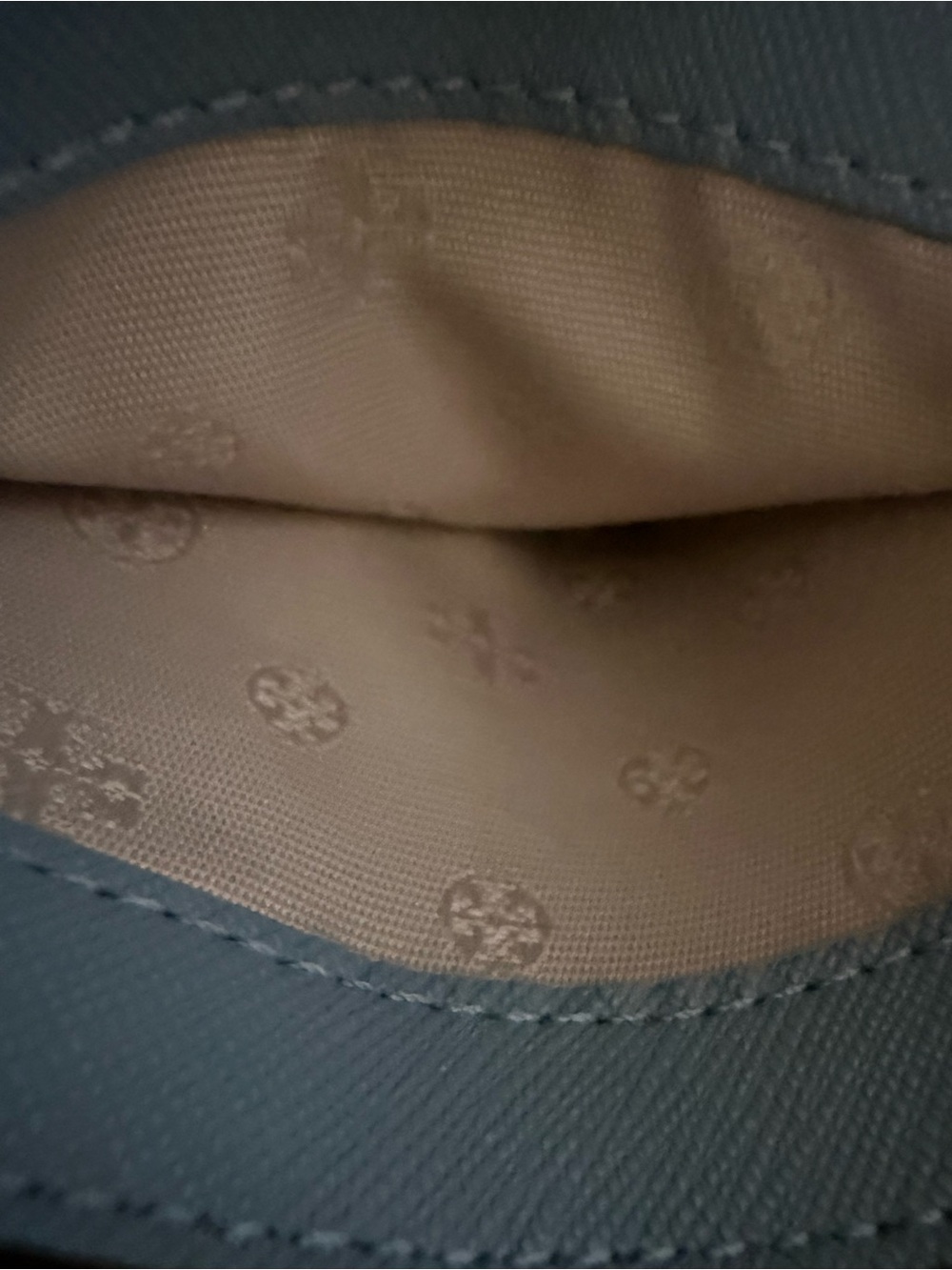 Tory Burch blue with Gold Logo - Picture 6 of 6